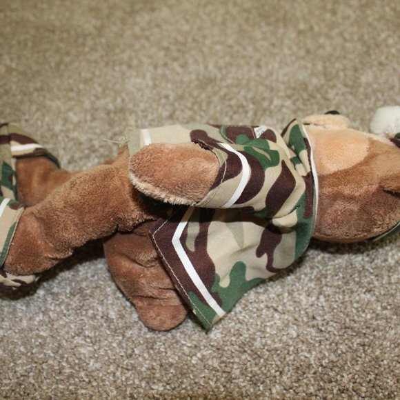 Travelodge Hotel US Army Sleepy Teddy Bear Plush Stuffed Animal Camo Toy 13" HTF - Picture 6 of 8